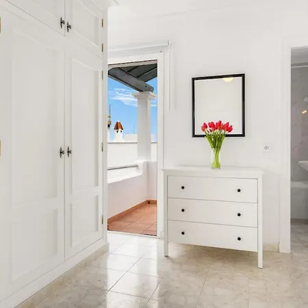 Prázdninový dům S Olivera Port d'Addaia