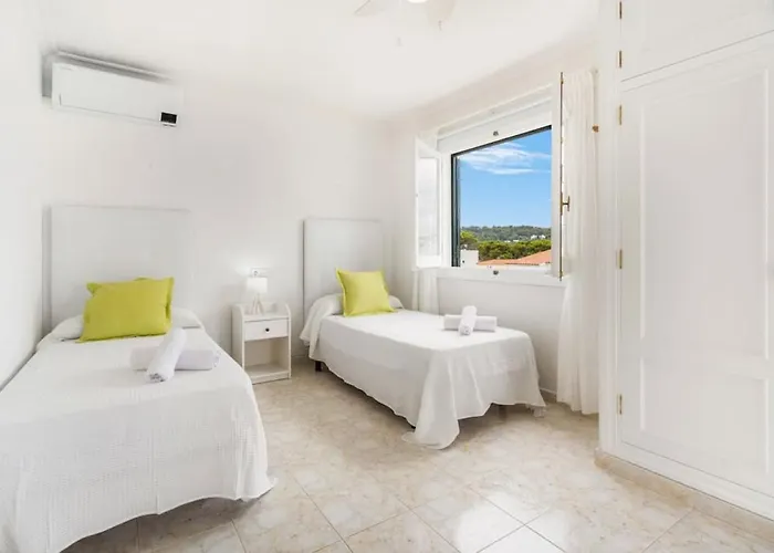 S Olivera Vakantiehuis Port d'Addaia